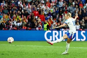 凯莉：罚点前就相信自己能够命中 作为英格兰人感到无比骄傲