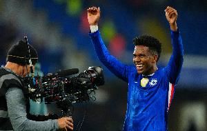 弗拉门戈总监：若放在十年前，埃斯特旺很可能是到葡萄牙踢球