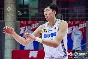 豪华两双！周琦12投9中砍下24分18篮板