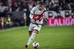 主场对阵皇萨不败,巴列卡诺是25-26赛季西甲首支做到这点的球队